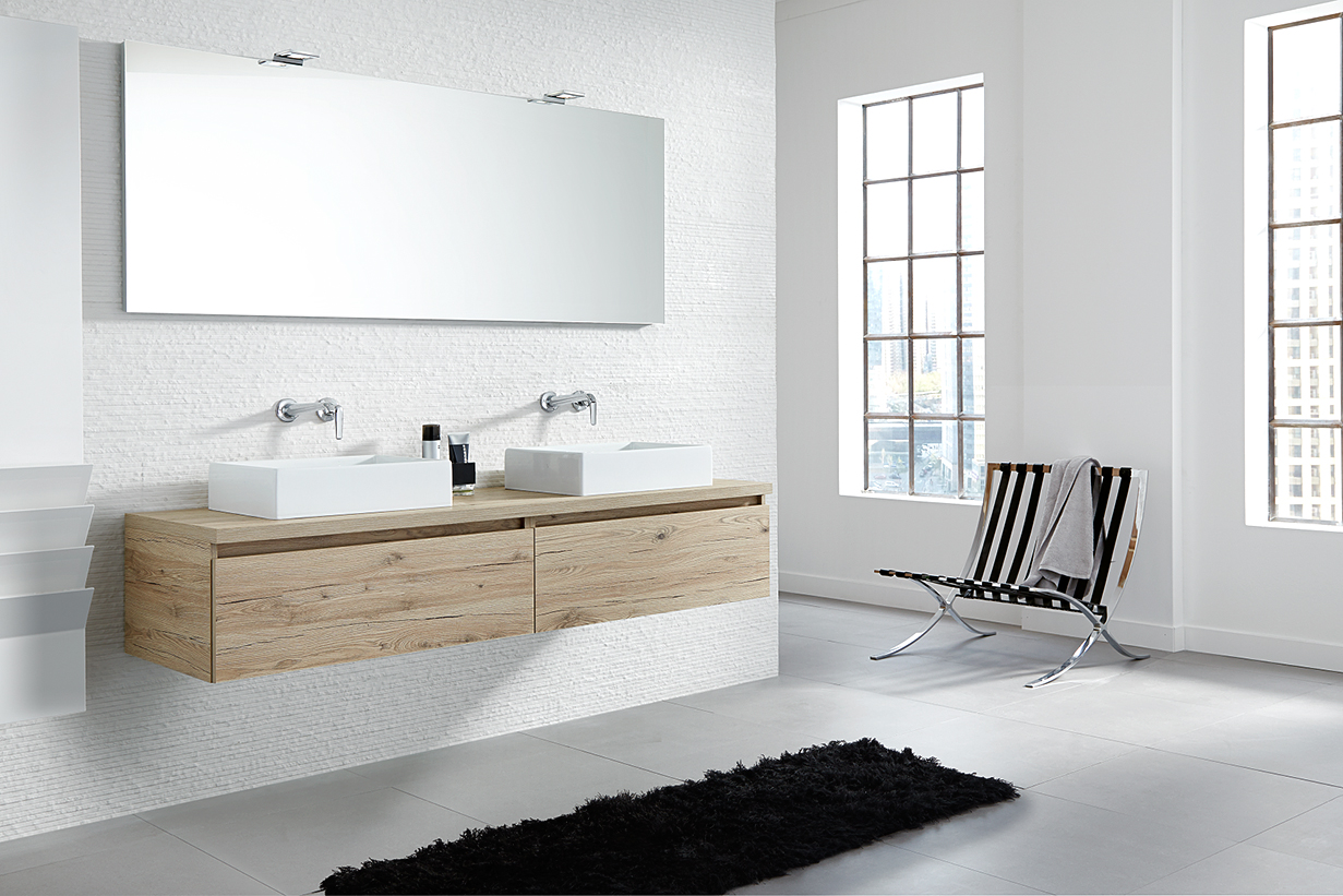 Greeploos badkamermeubel van hout met opzet wastafel - Exclusive XL van Primabad