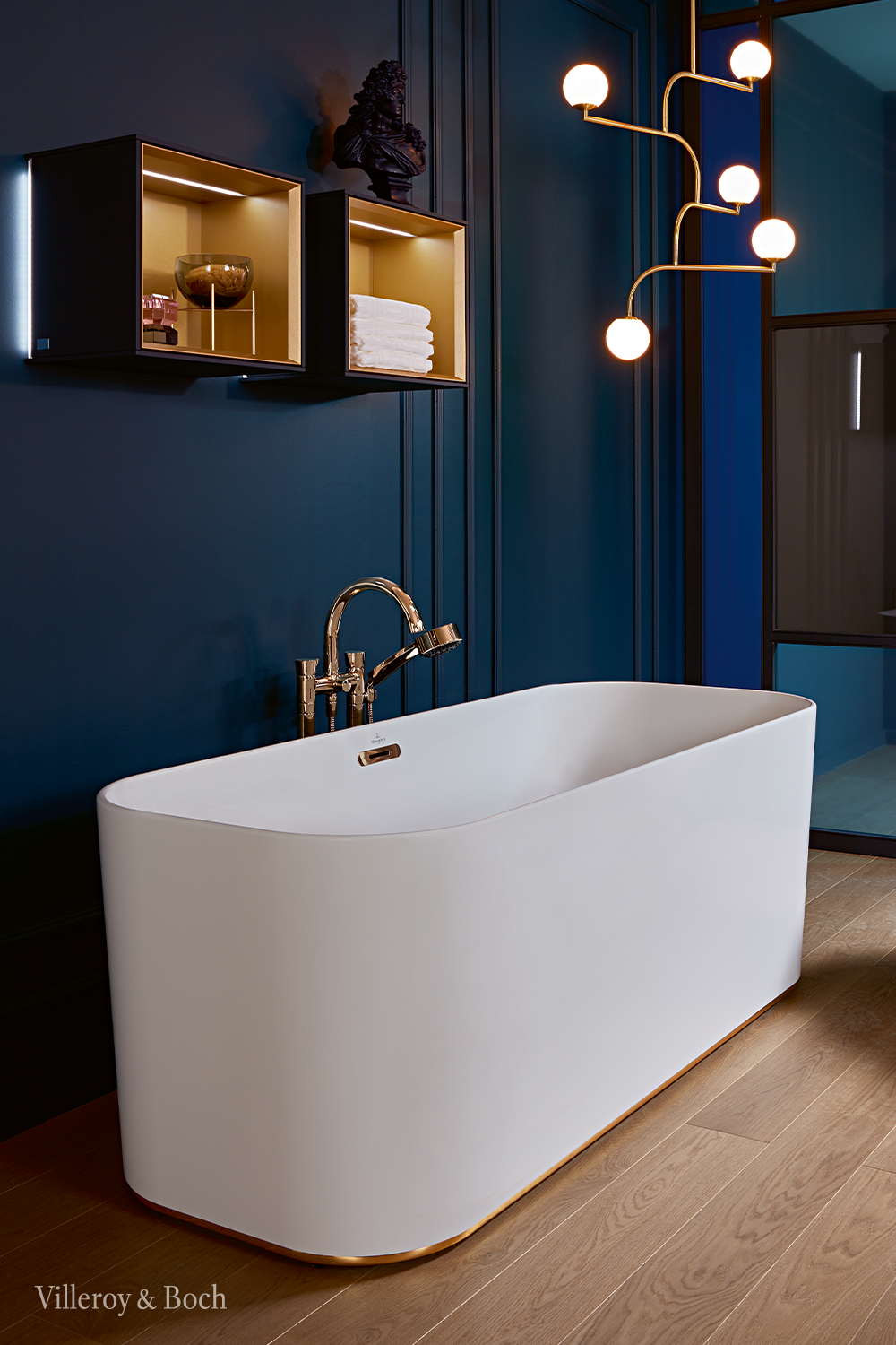 Vrijstaand bad Finion Villeroy & Boch #badkamer #bad #design #villeroyboch #finion